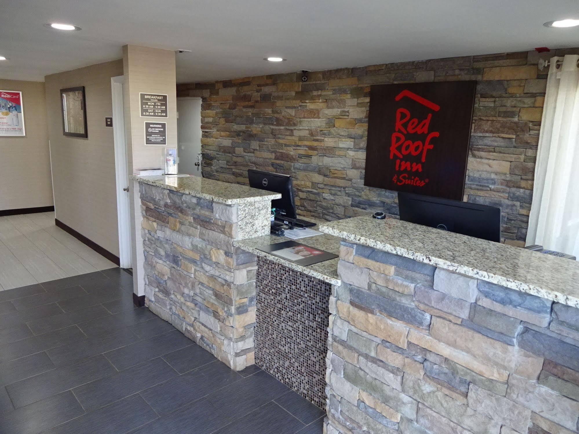 Red Roof Inn & Suites Greenwood, Sc Bagian luar foto